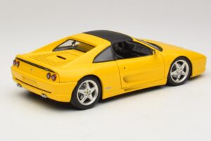 Ferrari F355 Spider Żółty z Czarnym Dachem UT Models 1:18 180074030-P4 Metal — zdjęcie 3 z 8