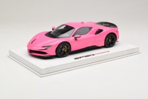 Ferrari SF90 Pack Fiorano Błyszczący Qatar Pink BBR 1:18 RACELINE137 Żywica