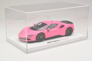 Ferrari SF90 Pack Fiorano Błyszczący Qatar Pink BBR 1:18 RACELINE137 Żywica — zdjęcie 6 z 7