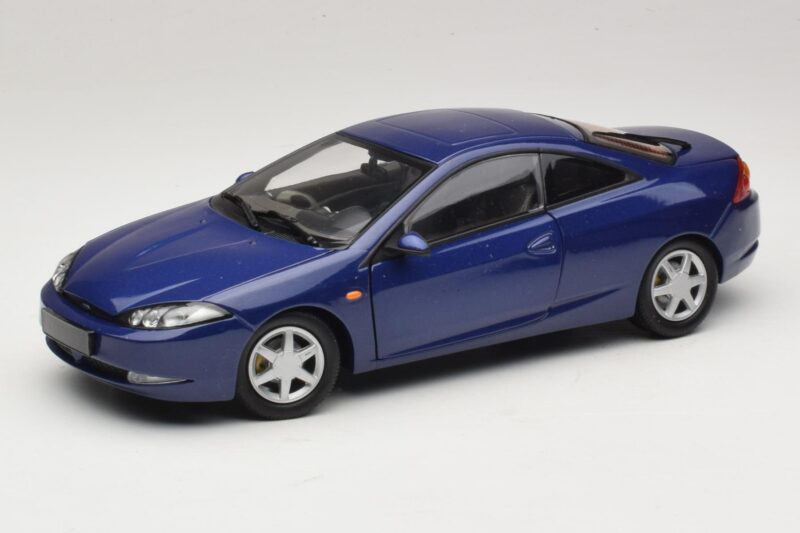 Ford Cougar Niebieski Action 1:18 ACTION001 Metal