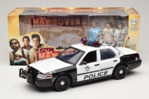 Ford Crown Victoria Police Interceptor The Hangover Movie Greenlight 1:18 12911 Metal — zdjęcie 6 z 6