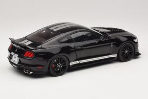 Ford Mustang Shelby GT500 S550 Czarny IXO 1:18 U18RDC002-FO Metal — zdjęcie 3 z 8