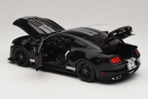 Ford Mustang Shelby GT500 S550 Czarny IXO 1:18 U18RDC002-FO Metal — zdjęcie 5 z 8