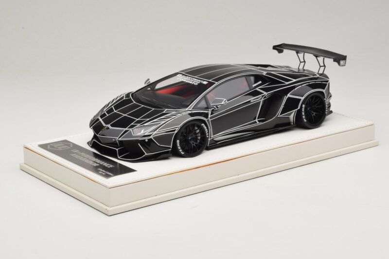 Lamborghini Aventador Liberty Walk TRON Błyszczący Czarny JUC 1:18 J32-14 Żywica