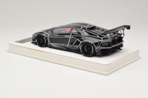 Lamborghini Aventador Liberty Walk TRON Błyszczący Czarny JUC 1:18 J32-14 Żywica — zdjęcie 5 z 7