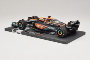 McLaren MCL36 #3 D. Ricciardo Abu Dhabi GP 2022 Minichamps 1:18 537224003 Żywica — zdjęcie 5 z 7
