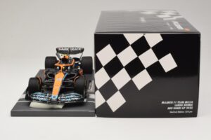 McLaren MCL36 #4 L. Norris Abu Dhabi GP 2022 Minichamps 1:18 537224004 Żywica — zdjęcie 7 z 7