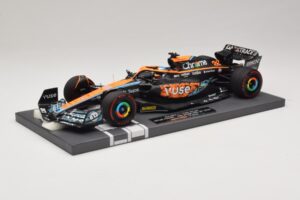 McLaren MCL36 O. Piastri Abu Dhabi Test 2022 Minichamps 1:18 537221828 Żywica