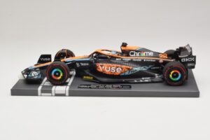 McLaren MCL36 O. Piastri Abu Dhabi Test 2022 Minichamps 1:18 537221828 Żywica — zdjęcie 3 z 7