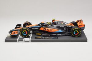 McLaren MCL60 #4 L. Norris Australian GP 2023 Minichamps 1:18 537232104 Żywica — zdjęcie 3 z 7