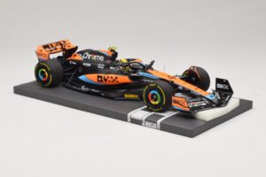 McLaren MCL60 #4 L. Norris Australian GP 2023 Minichamps 1:18 537232104 Żywica — zdjęcie 4 z 7