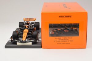 McLaren MCL60 #81 O. Piastri Japanese GP 2023 Minichamps 1:18 537233581 Żywica — zdjęcie 6 z 7