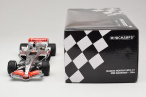 McLaren MP4/21 #3 K. Raikkonen 2006 Minichamps 1:18 530061803 Żywica — zdjęcie 6 z 7