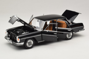 Mercedes 280 SE W108 Czarny Norev 1:18 183360 Metal — zdjęcie 2 z 8
