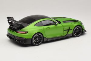 Mercedes AMG GT Black Series C190 Matt Green Metallic Minichamps 1:18 110032022 Metal — zdjęcie 3 z 8
