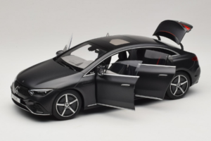 Mercedes EQE V295 Graphite Grey Magno NZG 1:18 B66961108 Metal — zdjęcie 2 z 8