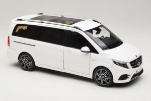 Mercedes V-Class W447 AMG Line Biały Norev 1:18 183876 Metal — zdjęcie 6 z 8
