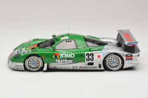 Nissan R390 GT1 #33 S. Motoyama / T. Kurosawa / M. Kageyama 24 Hours of Le Mans 1998 GT Spirit 1:18 GT1003 Żywica — zdjęcie 3 z 6