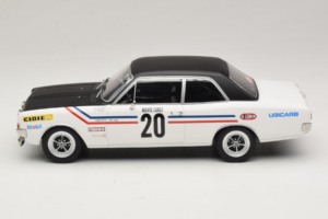 Opel Commodore A #20 H. Greder / P. Pagani Rally Monte Carlo 1971 MCG 1:18 MCG18561R Metal — zdjęcie 3 z 6