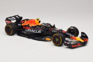 Oracle Red Bull Racing RB18 S. Perez Winner Monaco GP 2022 Minichamps 1:18 110220711 Żywica — zdjęcie 4 z 7