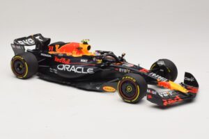 Oracle Red Bull Racing RB19 S. Perez Abu Dhabi GP 2023 Minichamps 1:18 110232311 Żywica — zdjęcie 4 z 7