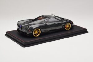Pagani Huayra Starry Night Sky AB 1:18 REMC039 Żywica — zdjęcie 3 z 7