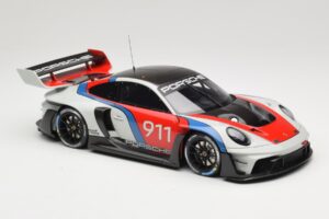 Porsche 911 992 GT3 R Rennsport GT Spirit 1:18 GT495 Żywica — zdjęcie 4 z 6