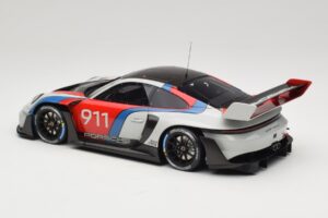 Porsche 911 992 GT3 R Rennsport GT Spirit 1:18 GT495 Żywica — zdjęcie 5 z 6