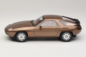 Porsche 928 S Tobacco Metallic GT Spirit 1:18 GT1005 Żywica — zdjęcie 3 z 6