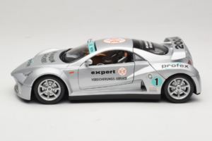 Giugiaro Prima Srebrny Bburago 1:18 33130 Metal — zdjęcie 4 z 8