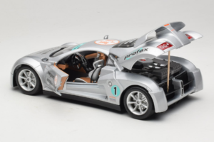 Giugiaro Prima Srebrny Bburago 1:18 33130 Metal — zdjęcie 5 z 8