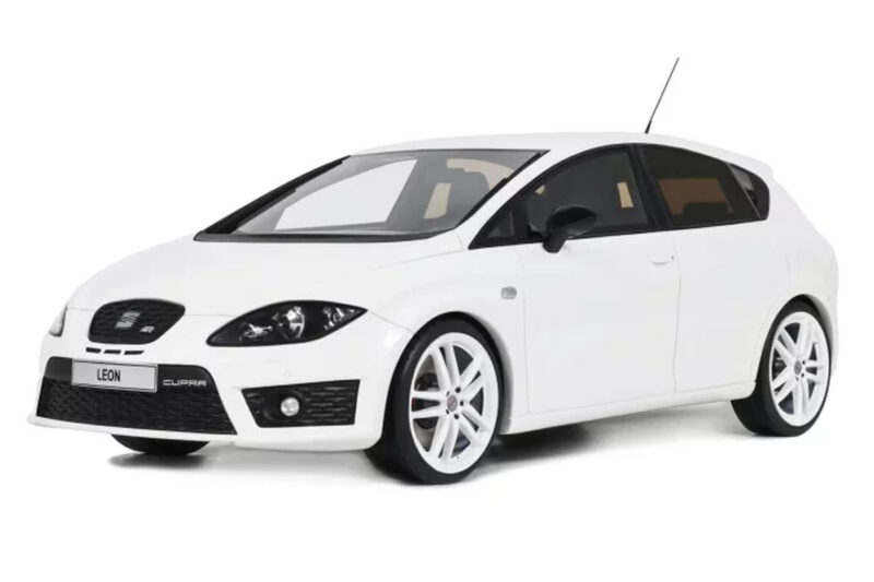 SEAT Leon Cupra R Mk2 Biały Otto 1:18 OT1332 Żywica