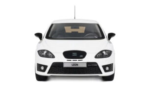SEAT Leon Cupra R Mk2 Biały Otto 1:18 OT1332 Żywica — zdjęcie 4 z 5