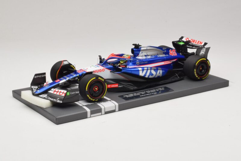 Visa Cash App RB VCARB 01 A. Iwasa FP1 Japanese GP 2024 Minichamps 1:18 117240440 Żywica