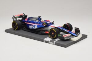 Visa Cash App RB VCARB 01 A. Iwasa FP1 Japanese GP 2024 Minichamps 1:18 117240440 Żywica — zdjęcie 4 z 7