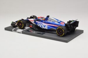 Visa Cash App RB VCARB 01 A. Iwasa FP1 Japanese GP 2024 Minichamps 1:18 117240440 Żywica — zdjęcie 5 z 7