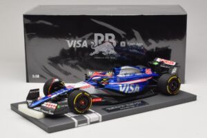 Visa Cash App RB VCARB 01 A. Iwasa FP1 Japanese GP 2024 Minichamps 1:18 117240440 Żywica — zdjęcie 7 z 7