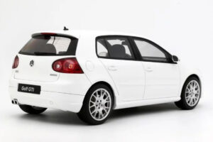 Volkswagen Golf GTI Mk5 Edition 30 Candy White Otto 1:18 OT1250 Żywica — zdjęcie 2 z 5