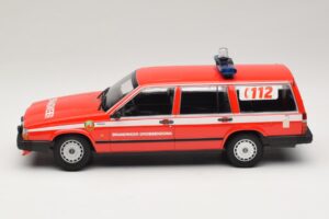 Volvo 740 GL Kombi Brandweer Grobbendonk Minichamps 1:18 155171795 Metal — zdjęcie 3 z 6