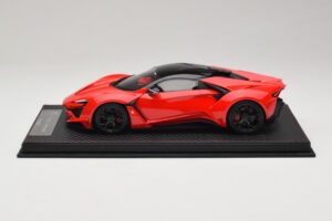 W Motors Fenyr Supersport Czerwony SophiArt 1:18 SA003-06 Żywica — zdjęcie 3 z 6