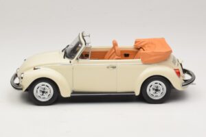 Volkswagen 1303 Kabriolet Cream White Norev 1:18 188535 Metal — zdjęcie 3 z 6