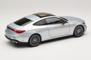 Mercedes CLE C236 Coupe Hightech Silver Norev 1:18 183939 Metal — zdjęcie 3 z 8