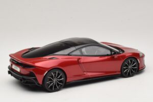 McLaren GTS Czerwony GT Spirit 1:18 GT971 Żywica — zdjęcie 2 z 6