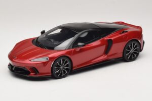 McLaren GTS Czerwony GT Spirit 1:18 GT971 Żywica