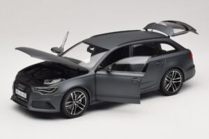 Audi RS6 C7 Avant Daytona Grey Minichamps 1:18 5011216225 Metal — zdjęcie 3 z 8