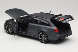 Audi RS6 C7 Avant Daytona Grey Minichamps 1:18 5011216225 Metal — zdjęcie 5 z 8
