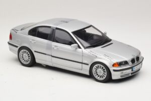 BMW 3-Series E46 6-Cylinder Srebrny UT Models 1:18 20512 Metal — zdjęcie 4 z 6