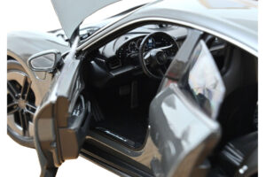 Porsche Taycan Turbo S Slate Grey Neo Norev 1:18 187654 Metal — zdjęcie 4 z 5