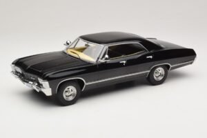 Chevrolet Impala Czarny MCG 1:18 Chevrolet Impala Czarny MCG 1:18 MCG181006 Metal