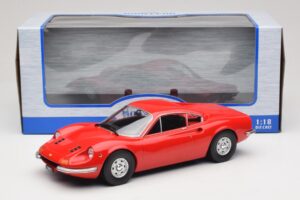 Ferrari Dino 246 GT Czerwony MCG 1:18 MCG18359 Metal — zdjęcie 6 z 6